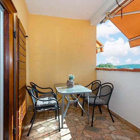 Apartments Rogoznicka Oaza 罗戈兹尼察 外观 照片