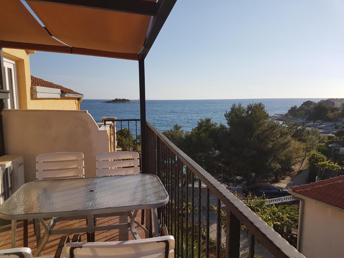 Apartments Rogoznicka Oaza 罗戈兹尼察 外观 照片