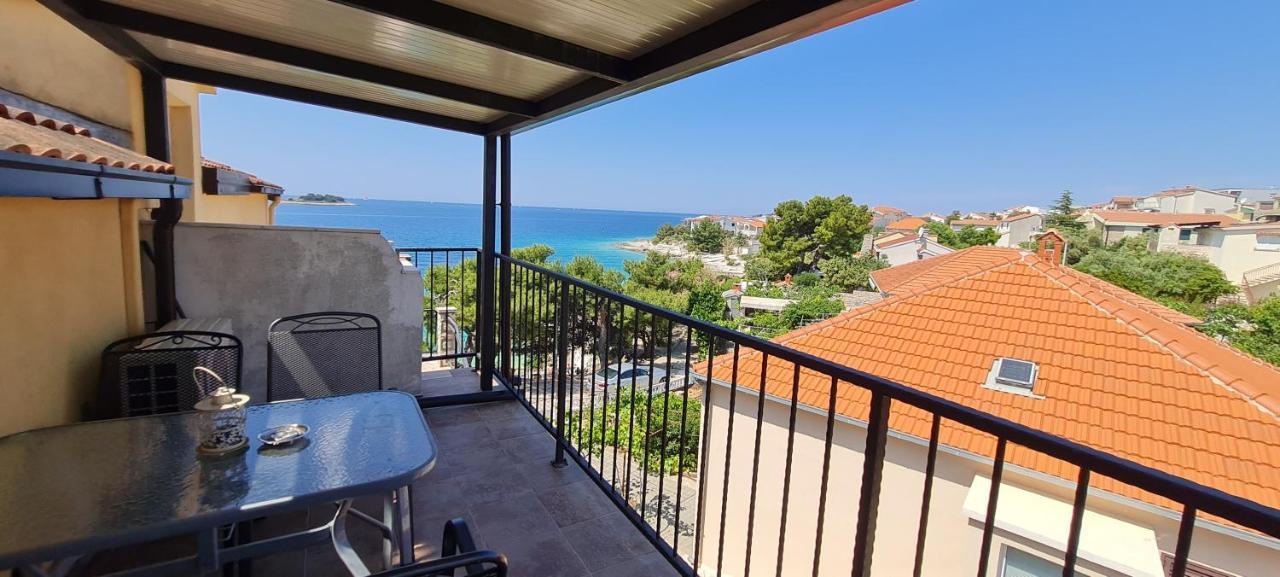 Apartments Rogoznicka Oaza 罗戈兹尼察 外观 照片