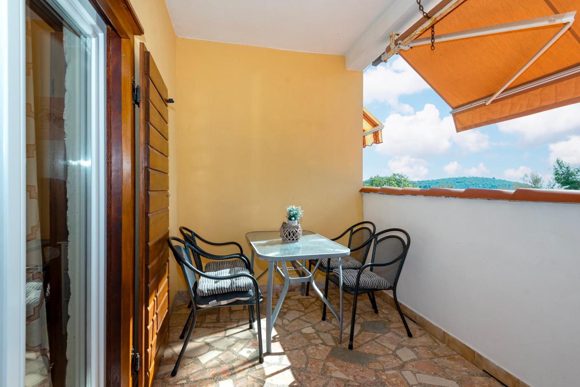 Apartments Rogoznicka Oaza 罗戈兹尼察 外观 照片