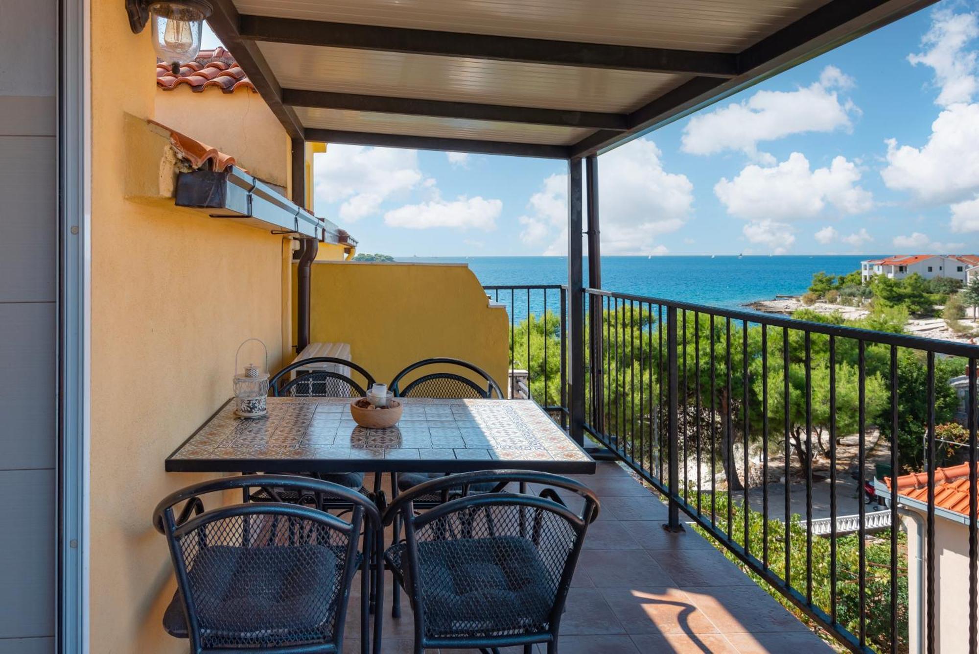 Apartments Rogoznicka Oaza 罗戈兹尼察 外观 照片